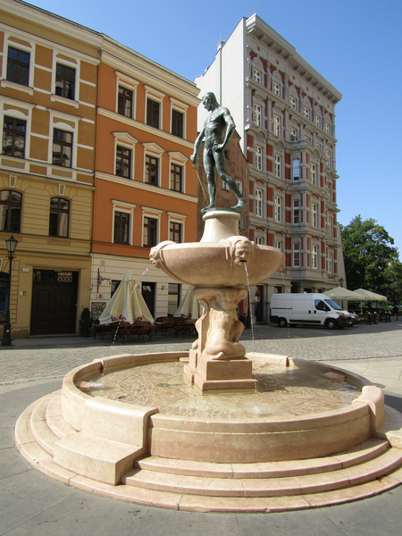 NEU >> NEU >> NEU Vortrag auf YouTube: Architekturgeschichten aus Essen und Polen – Eine Spurensuche zwischen Elting- und Moltkeviertel